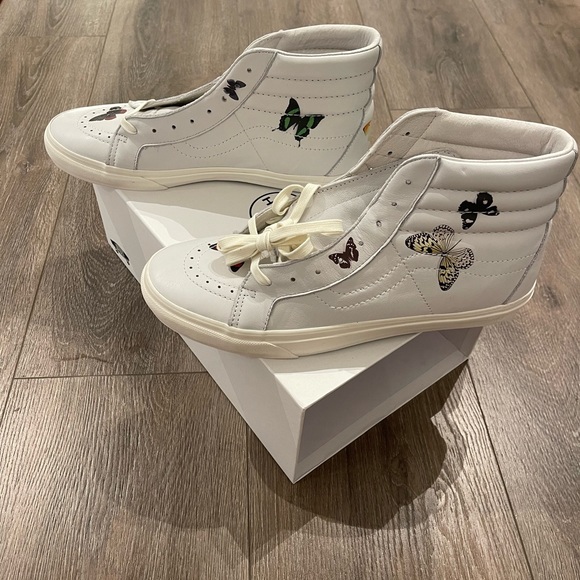 Damien Hirst x Vans Sk8 Hi butterflies - Picture 2 of 5